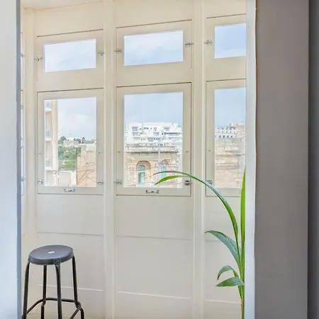 Ballutta Modern Close To Seafront Promenade - Sleeps 4 * スリーマ