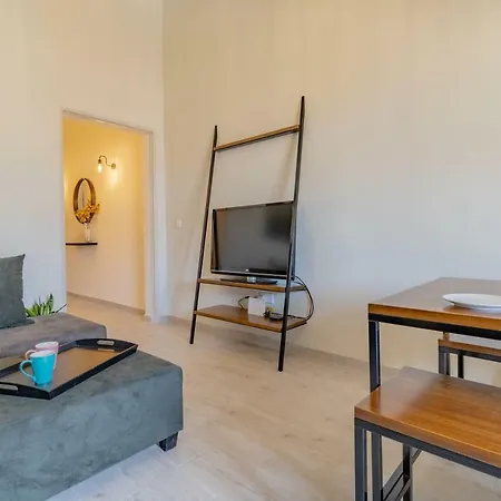 Ballutta Modern Close To Seafront Promenade - Sleeps 4 * スリーマ